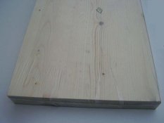 SPÁROVKA SMRKOVÁ STUPNICE průběžná lamela - jedna strana zaoblená 40 x 300 x 1100 mm