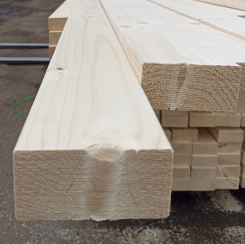 Hoblovaná fošna 50 x 150 x 4000 mm - smrková, sušená