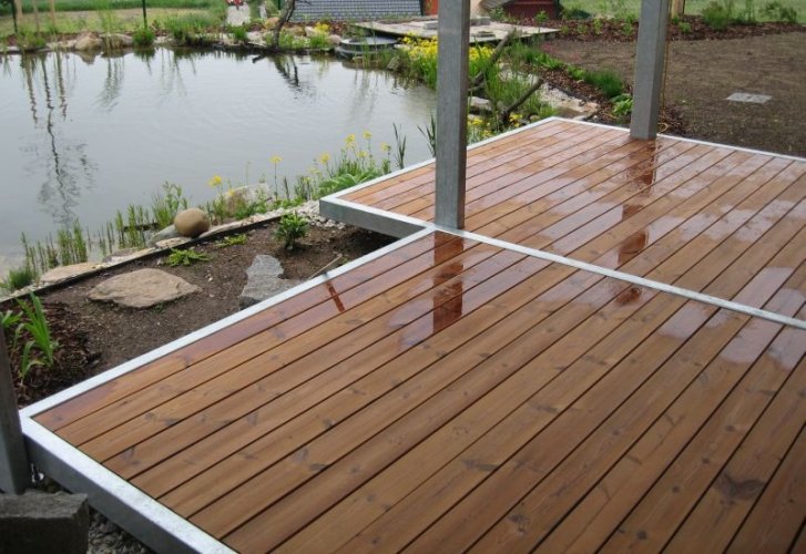 Prkno terasové a bazénové, zadní rýhování AntiSlip 26 x 140 mm - THERMOWOOD - Délka: 3000 mm